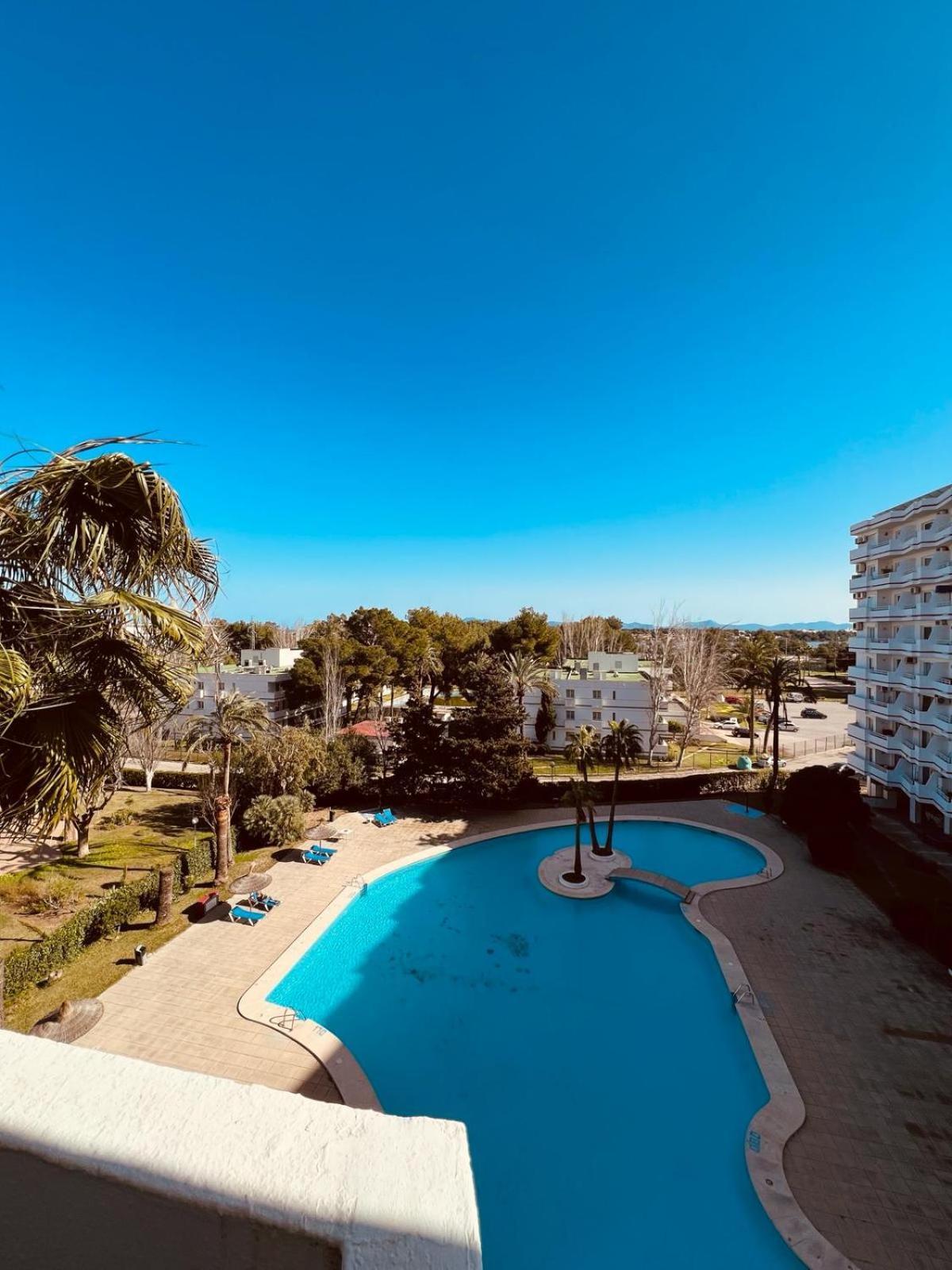 Bright Apartment In Puerto Alcudia Port de Alcudia  Buitenkant foto